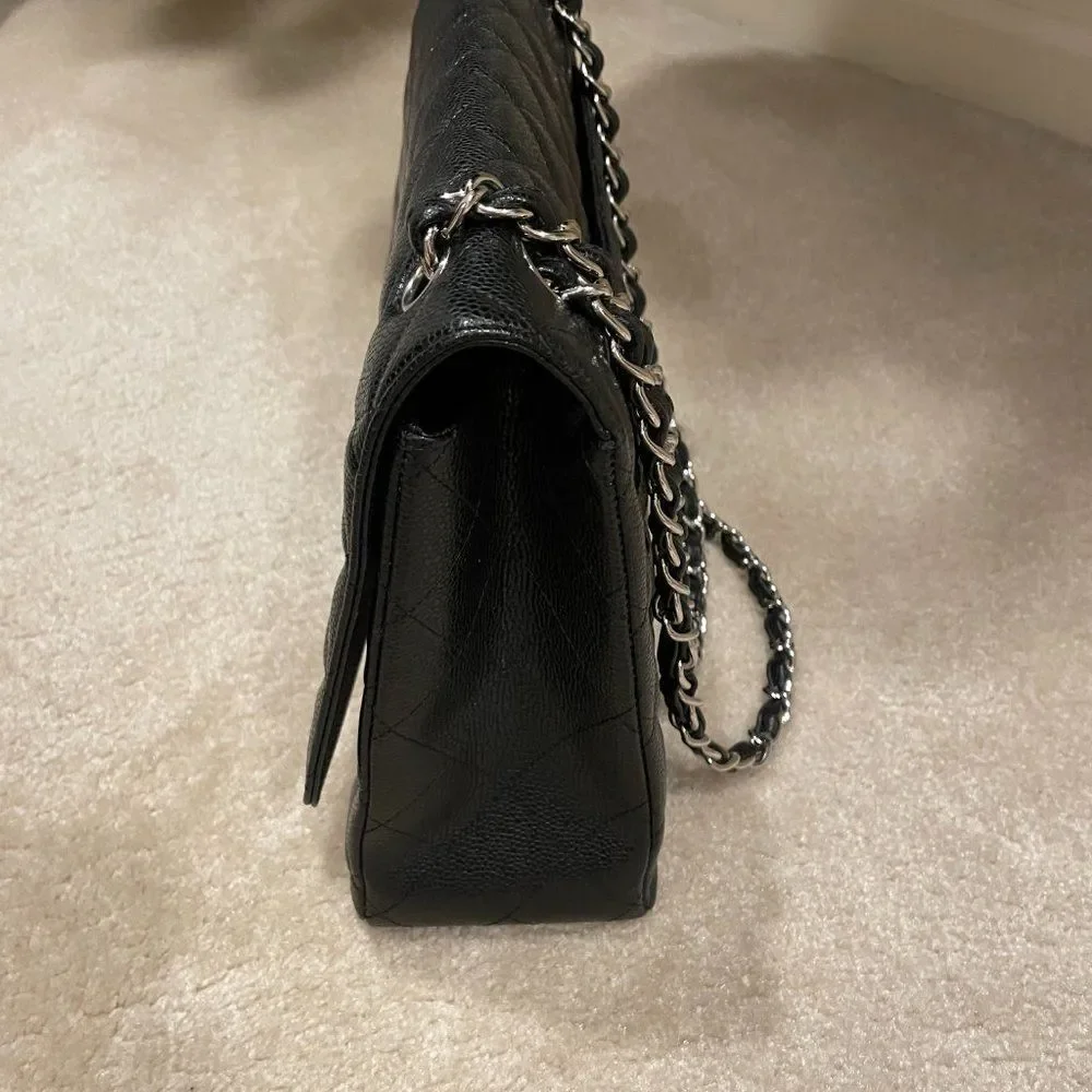 CHANEL maxi classic bag - Picture 5 of 7